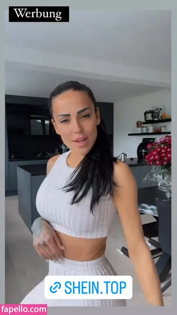Elena Miras / elena_miras Onlyfans Photo Gallery 
