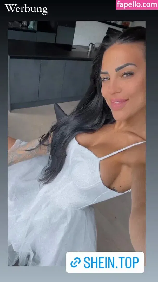 Elena Miras / elena_miras Onlyfans Photo Gallery 