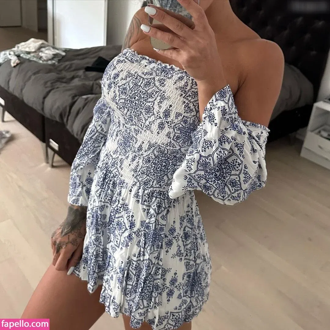 Elena Miras / elena_miras Onlyfans Photo Gallery 