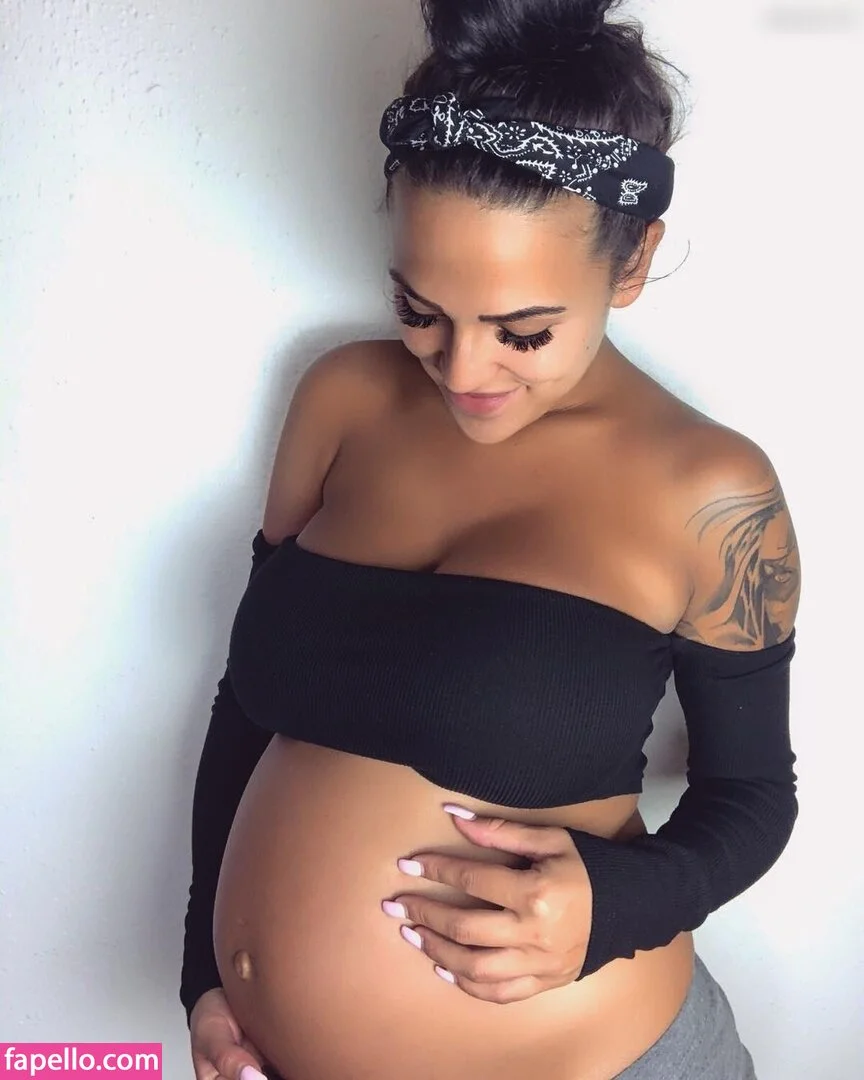 Elena Miras / elena_miras Onlyfans Photo Gallery 