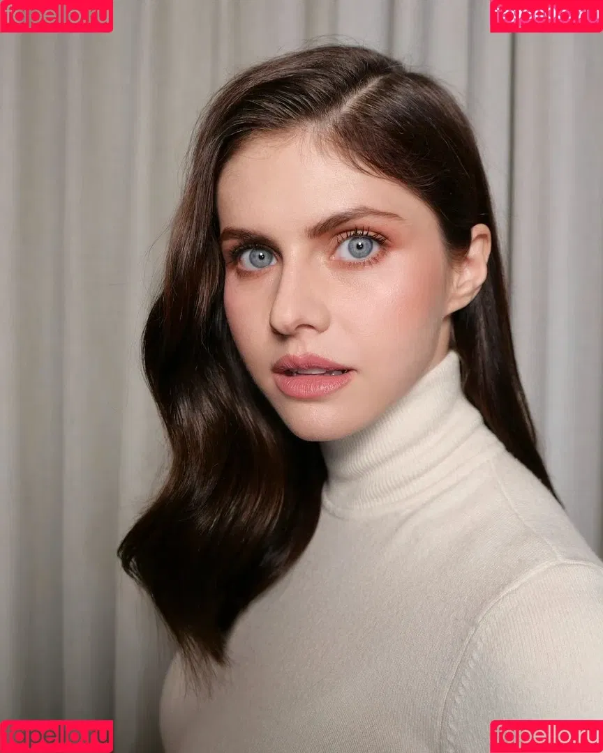 Alexandra Daddario / alexandradaddario Onlyfans Photo Gallery 