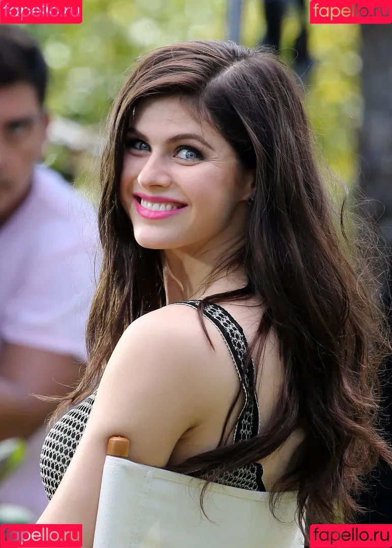 Alexandra Daddario / alexandradaddario Onlyfans Photo Gallery 
