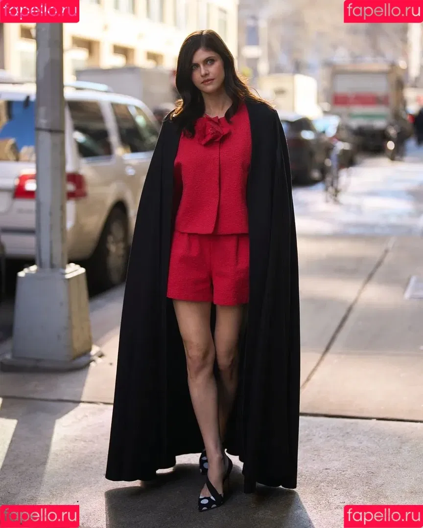 Alexandra Daddario / alexandradaddario Onlyfans Photo Gallery 