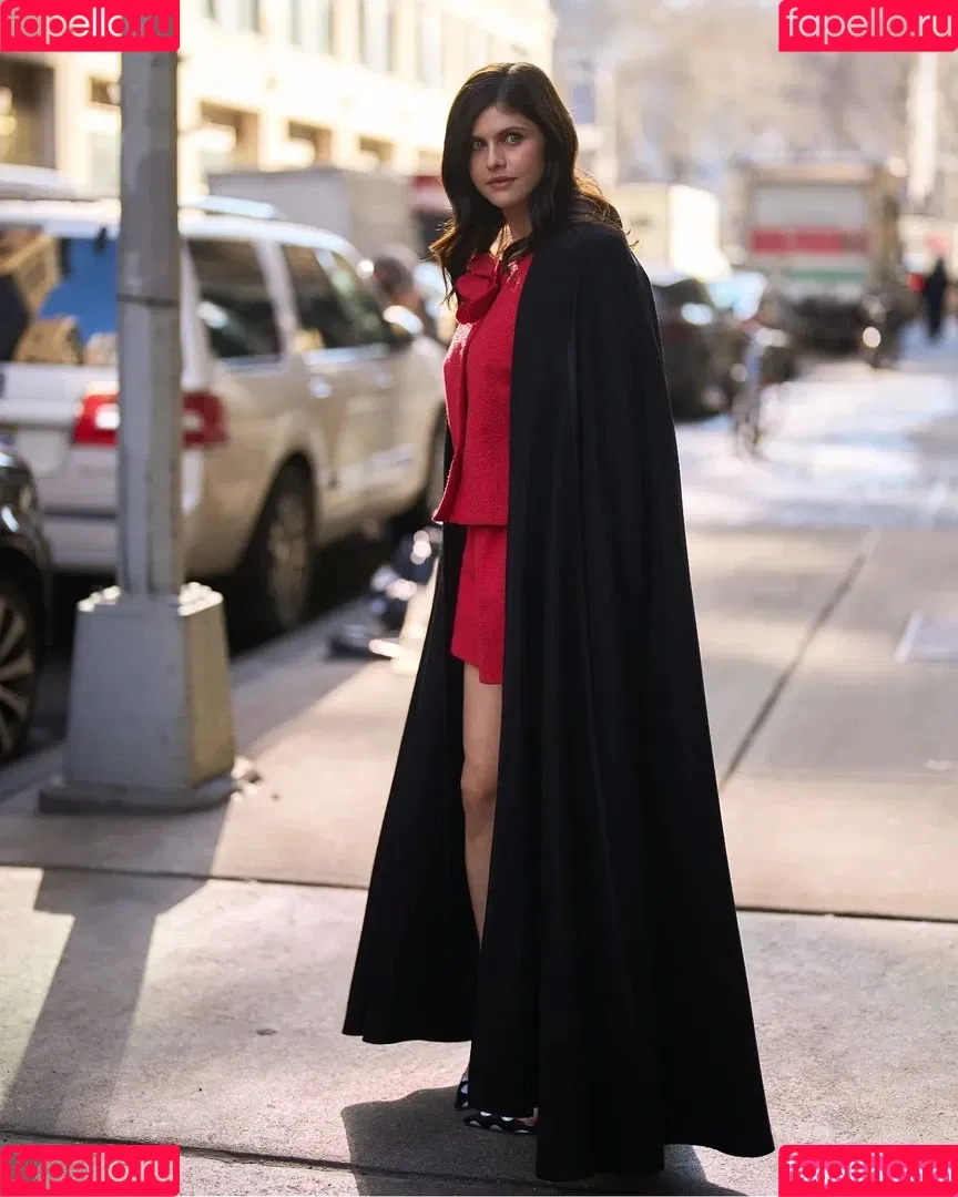 Alexandra Daddario / alexandradaddario Onlyfans Photo Gallery 