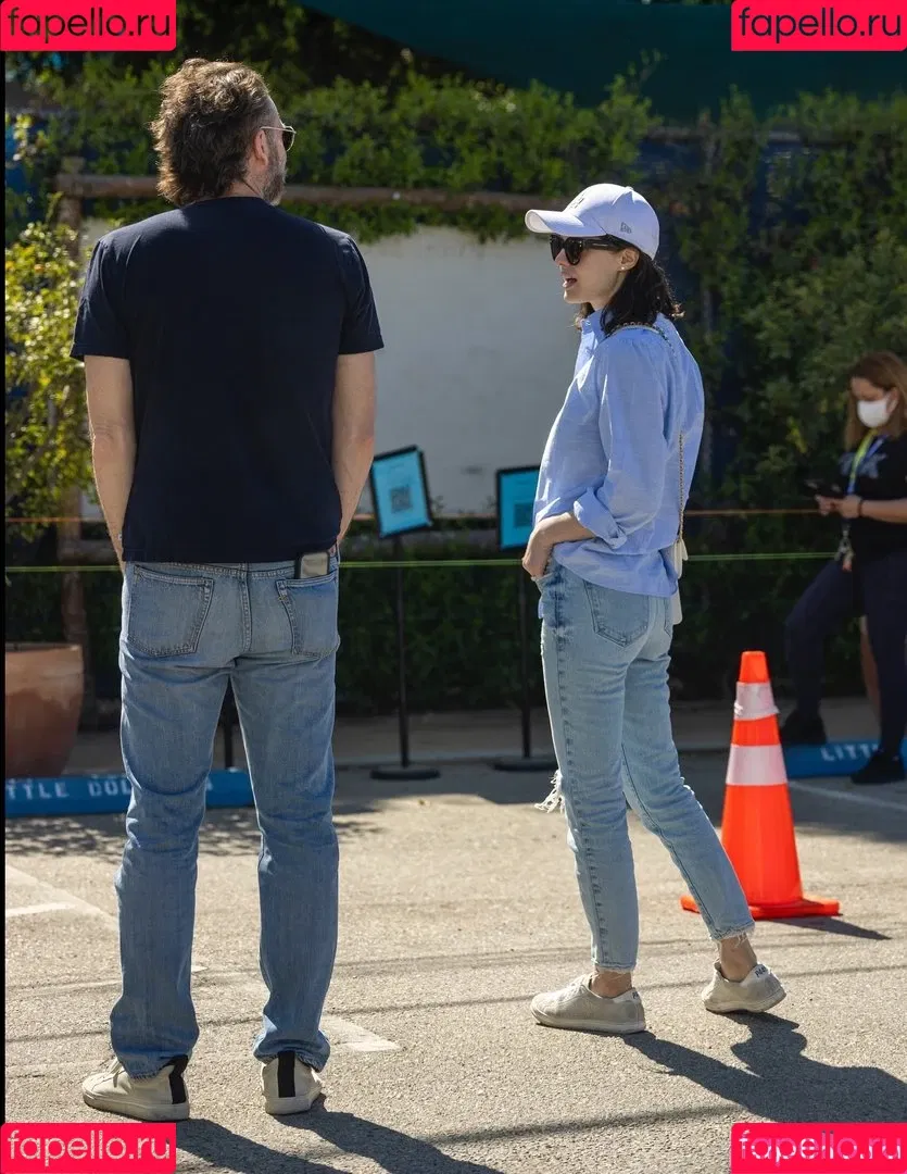 Alexandra Daddario / alexandradaddario Onlyfans Photo Gallery 