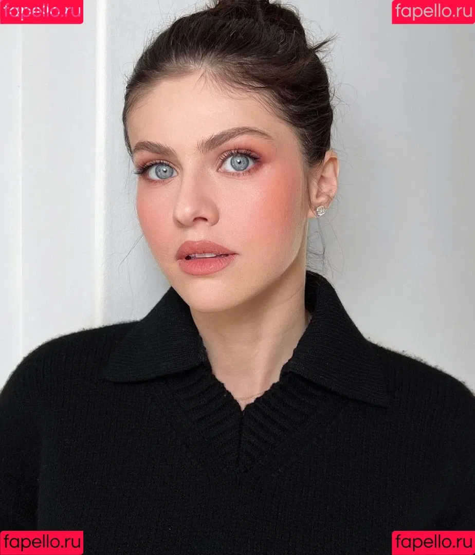 Alexandra Daddario / alexandradaddario Onlyfans Photo Gallery 
