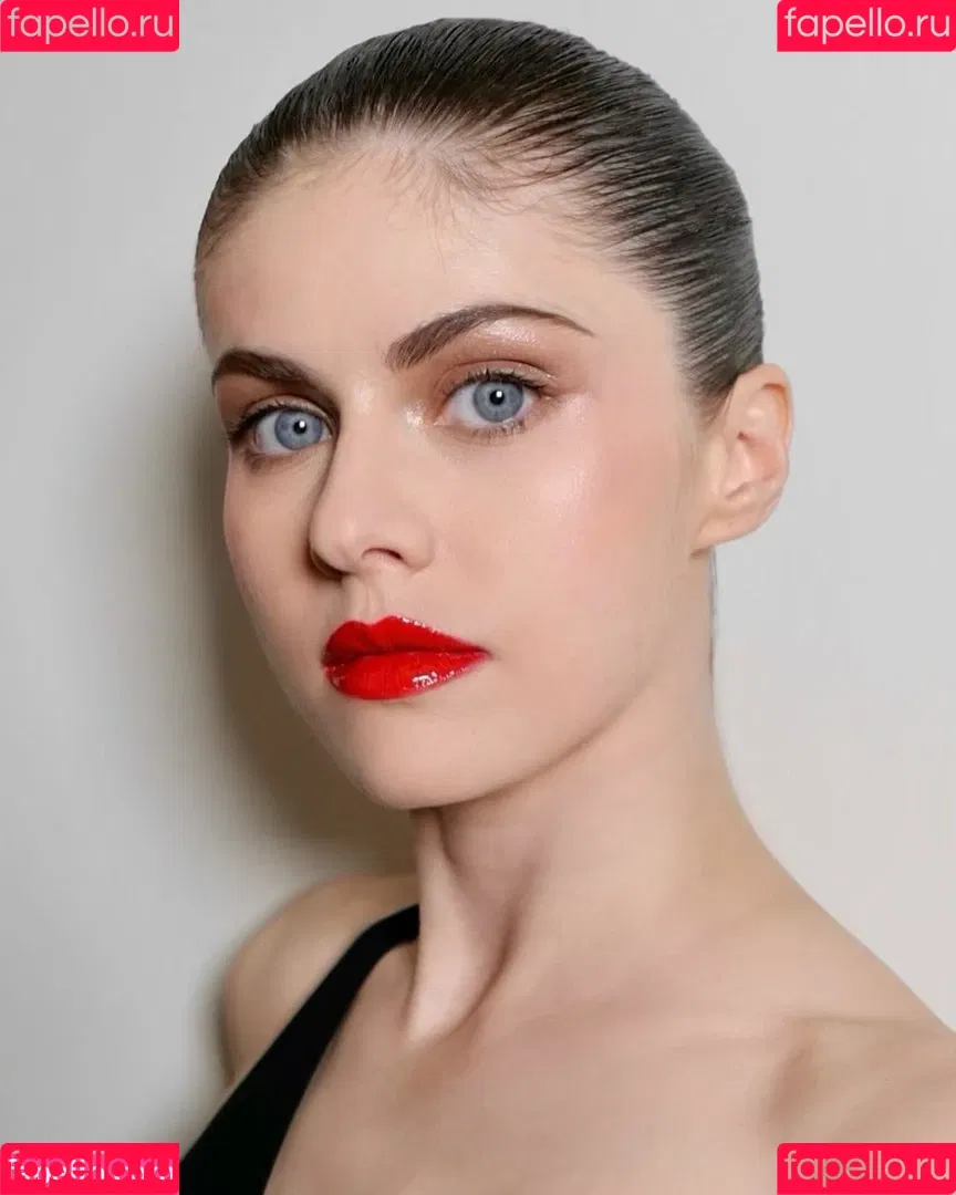 Alexandra Daddario / alexandradaddario Onlyfans Photo Gallery 