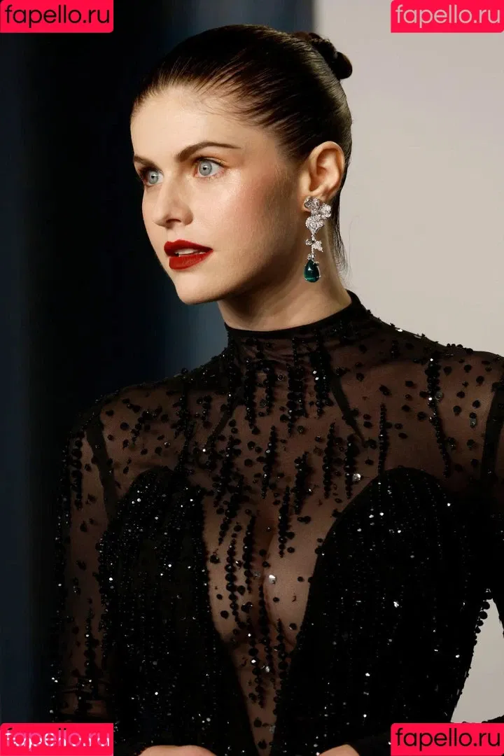 Alexandra Daddario / alexandradaddario Onlyfans Photo Gallery 