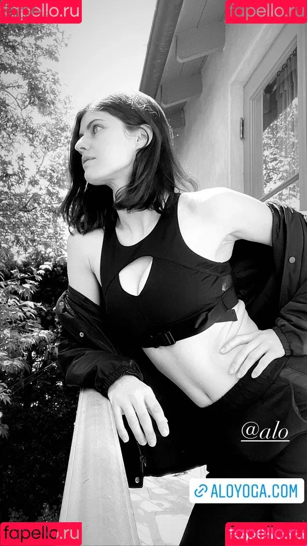 Alexandra Daddario / alexandradaddario Onlyfans Photo Gallery 