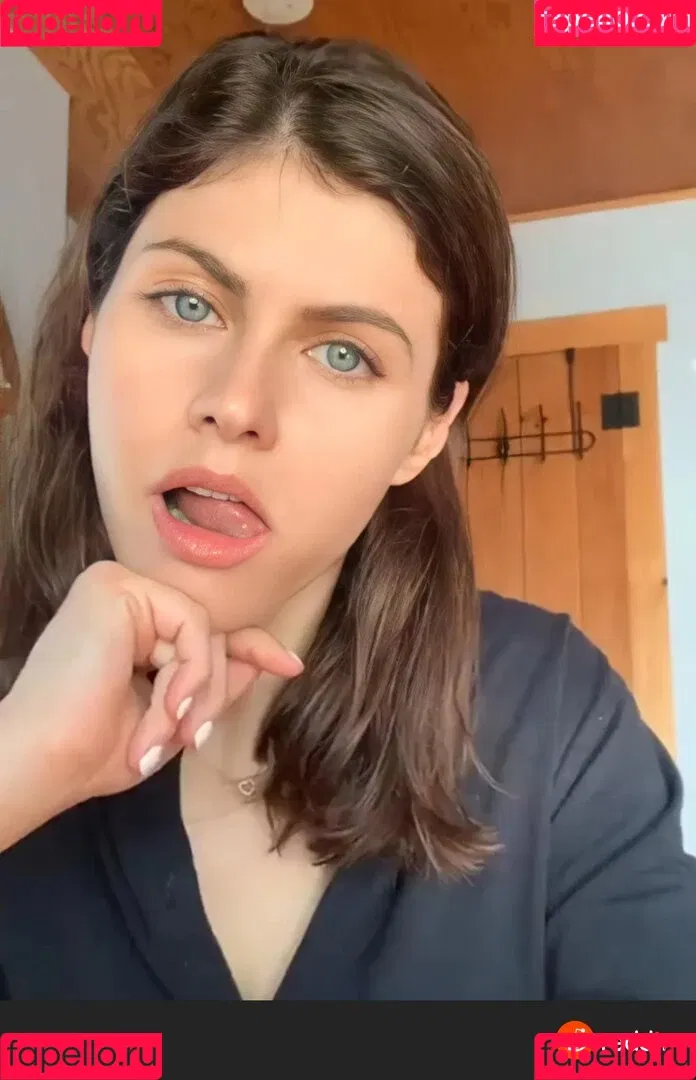 Alexandra Daddario / alexandradaddario Onlyfans Photo Gallery 