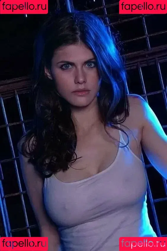 Alexandra Daddario / alexandradaddario Onlyfans Photo Gallery 