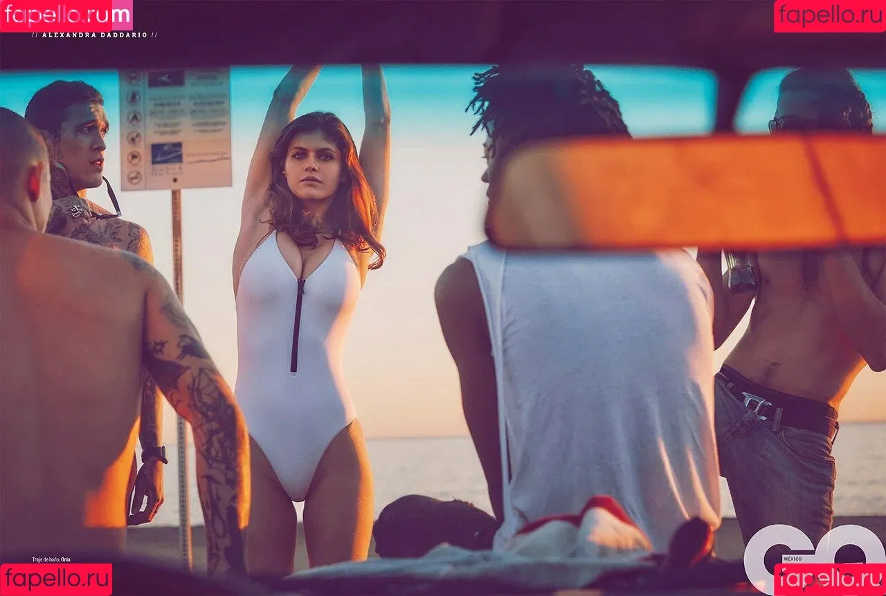 Alexandra Daddario / alexandradaddario Onlyfans Photo Gallery 