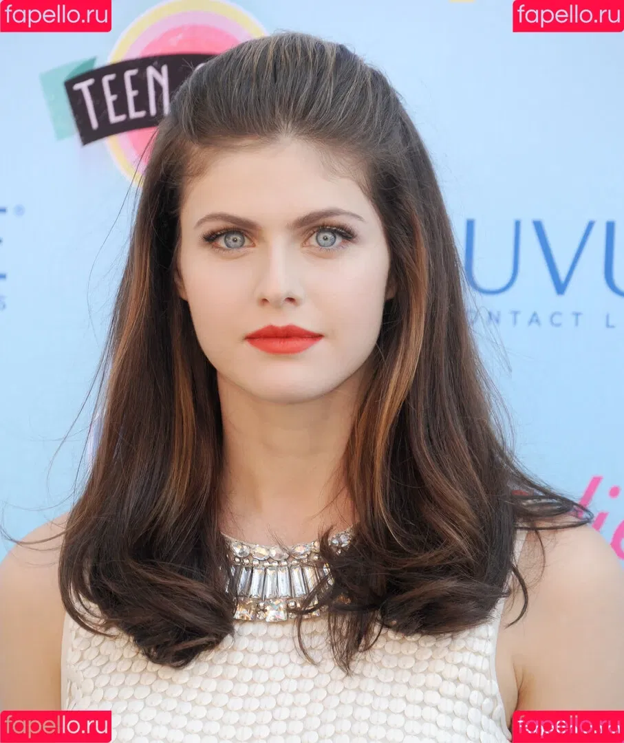 Alexandra Daddario / alexandradaddario Onlyfans Photo Gallery 