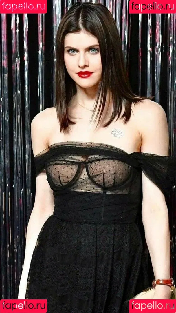 Alexandra Daddario / alexandradaddario Onlyfans Photo Gallery 