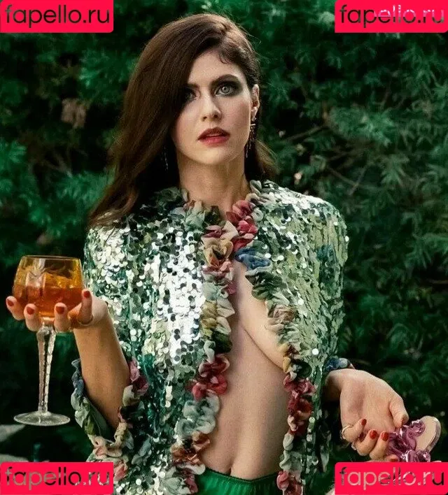 Alexandra Daddario / alexandradaddario Onlyfans Photo Gallery 