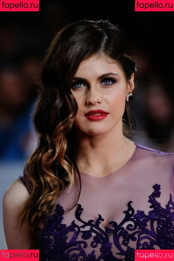 Alexandra Daddario / alexandradaddario Onlyfans Photo Gallery 
