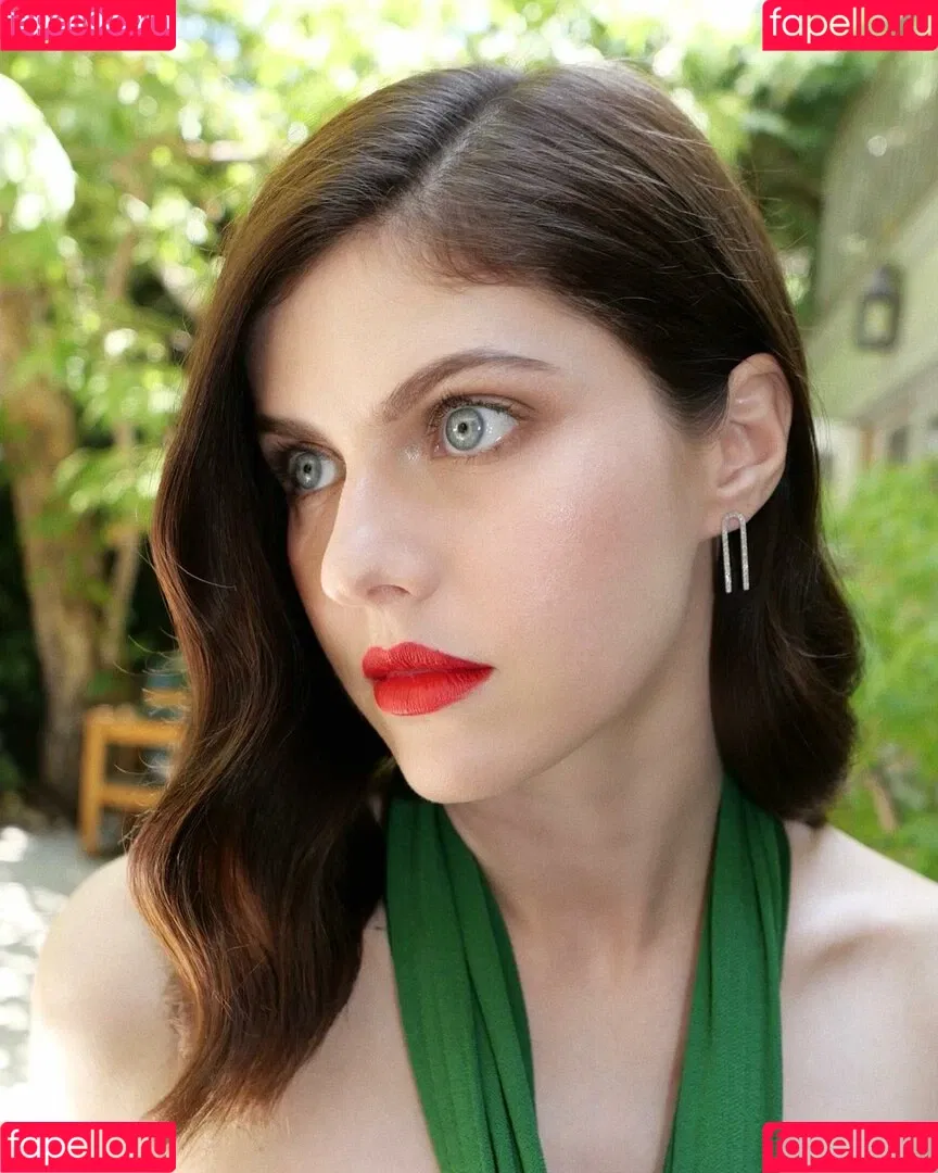 Alexandra Daddario / alexandradaddario Onlyfans Photo Gallery 