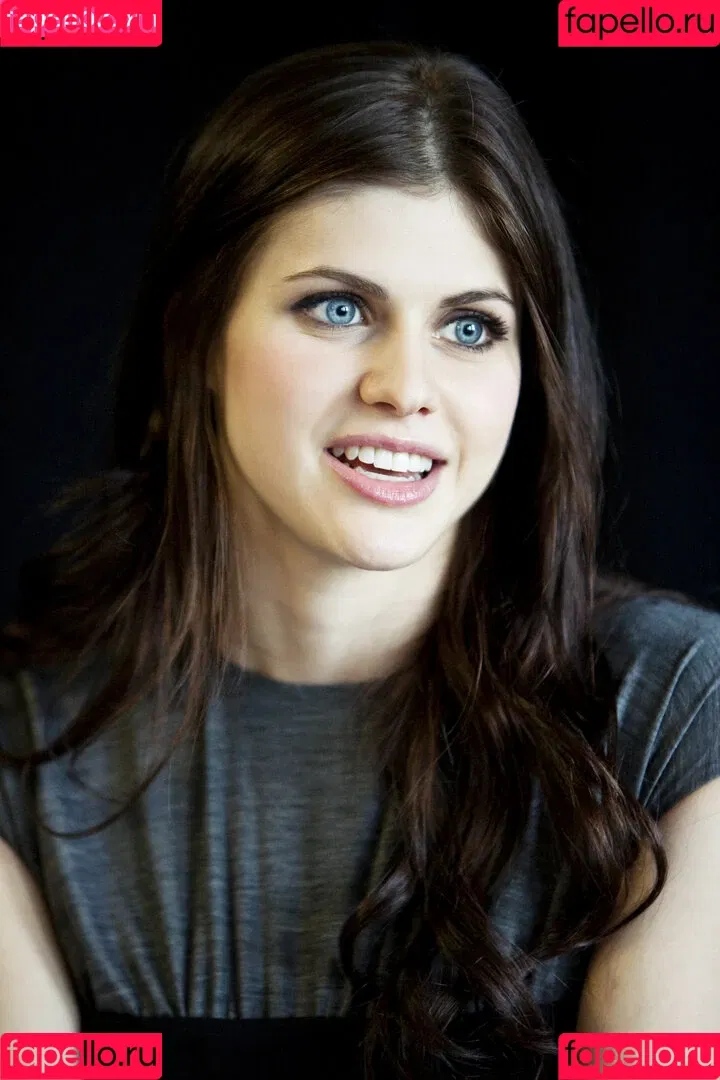 Alexandra Daddario / alexandradaddario Onlyfans Photo Gallery 