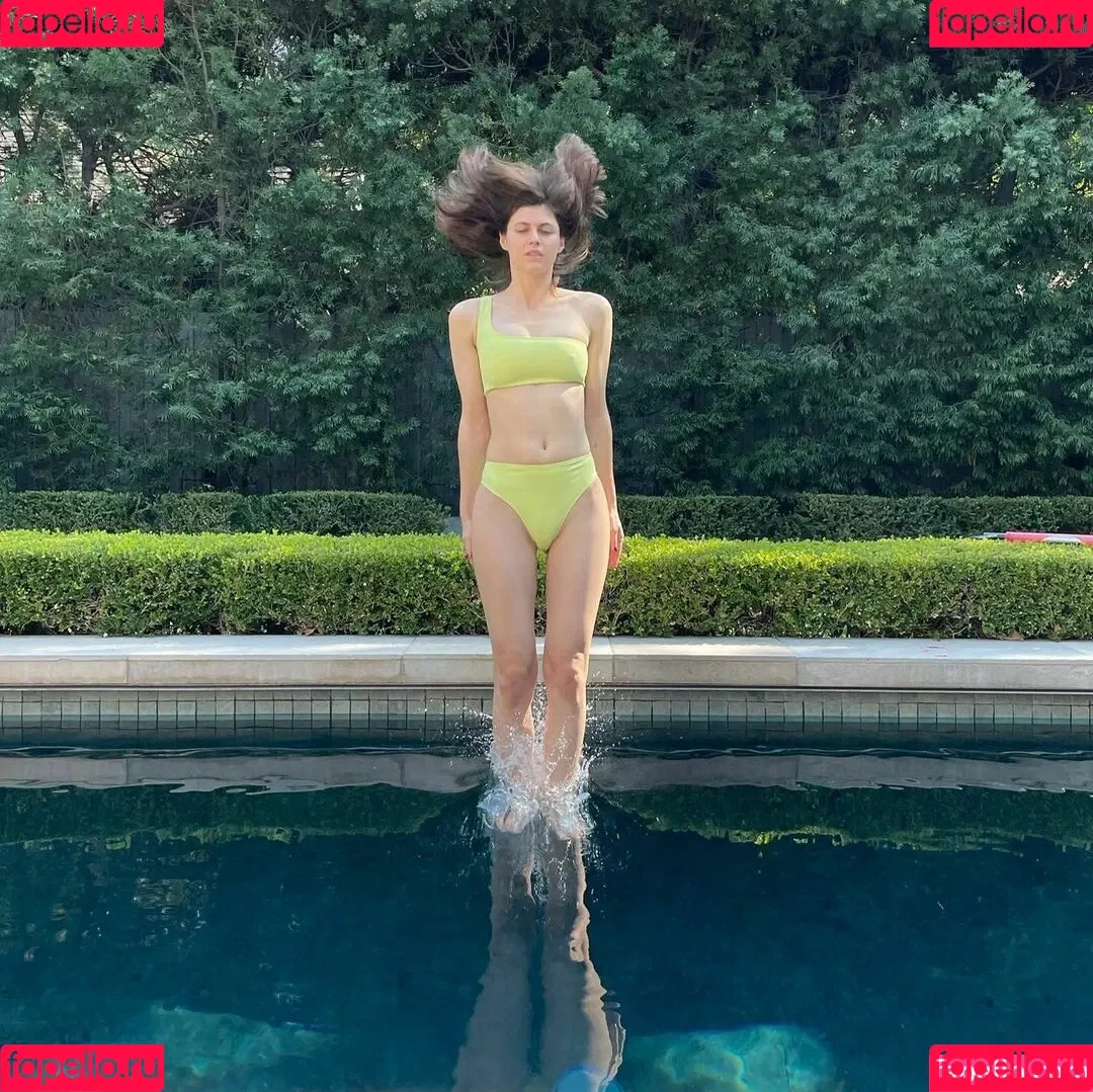Alexandra Daddario / alexandradaddario Onlyfans Photo Gallery 