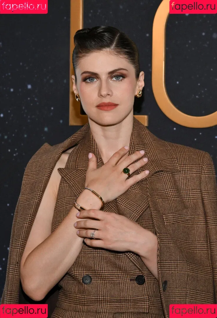 Alexandra Daddario / alexandradaddario Onlyfans Photo Gallery 