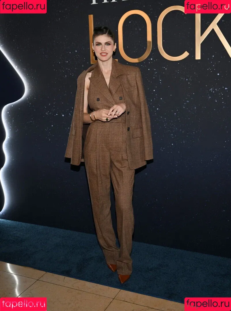 Alexandra Daddario / alexandradaddario Onlyfans Photo Gallery 