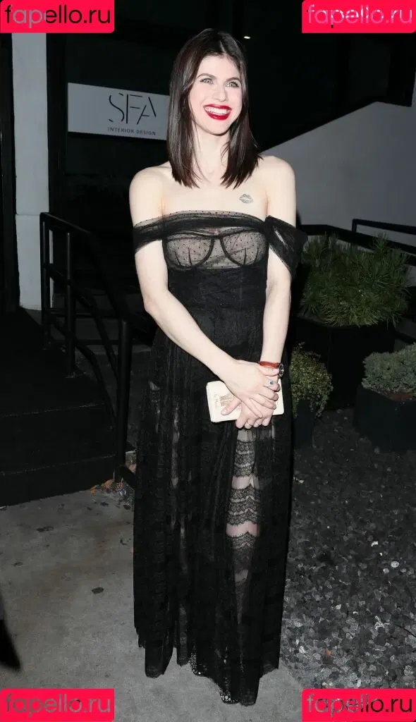 Alexandra Daddario / alexandradaddario Onlyfans Photo Gallery 