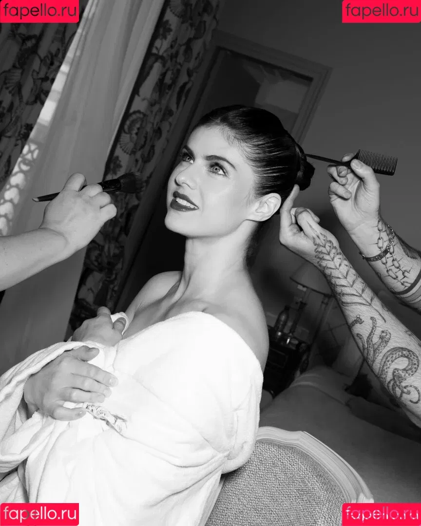 Alexandra Daddario / alexandradaddario Onlyfans Photo Gallery 