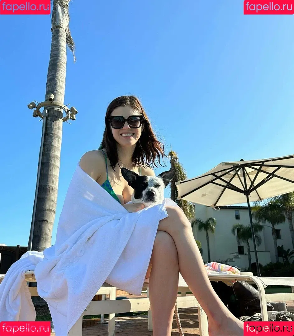 Alexandra Daddario / alexandradaddario Onlyfans Photo Gallery 