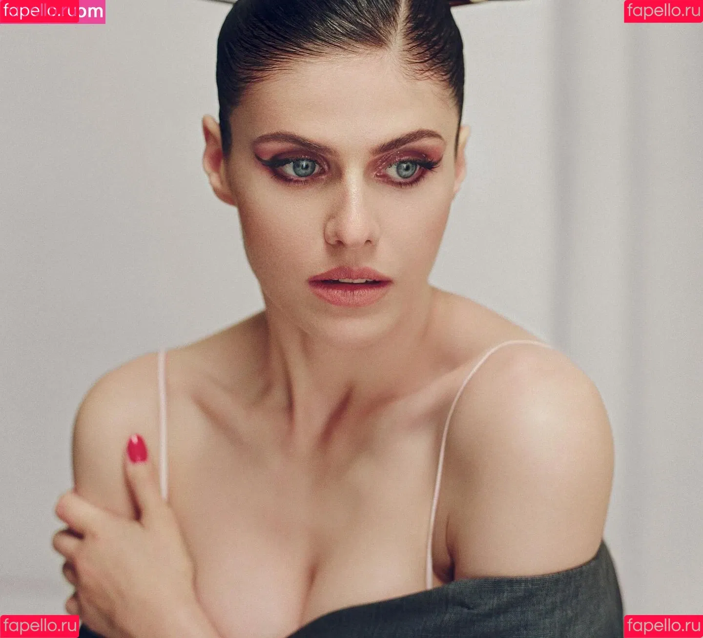 Alexandra Daddario / alexandradaddario Onlyfans Photo Gallery 