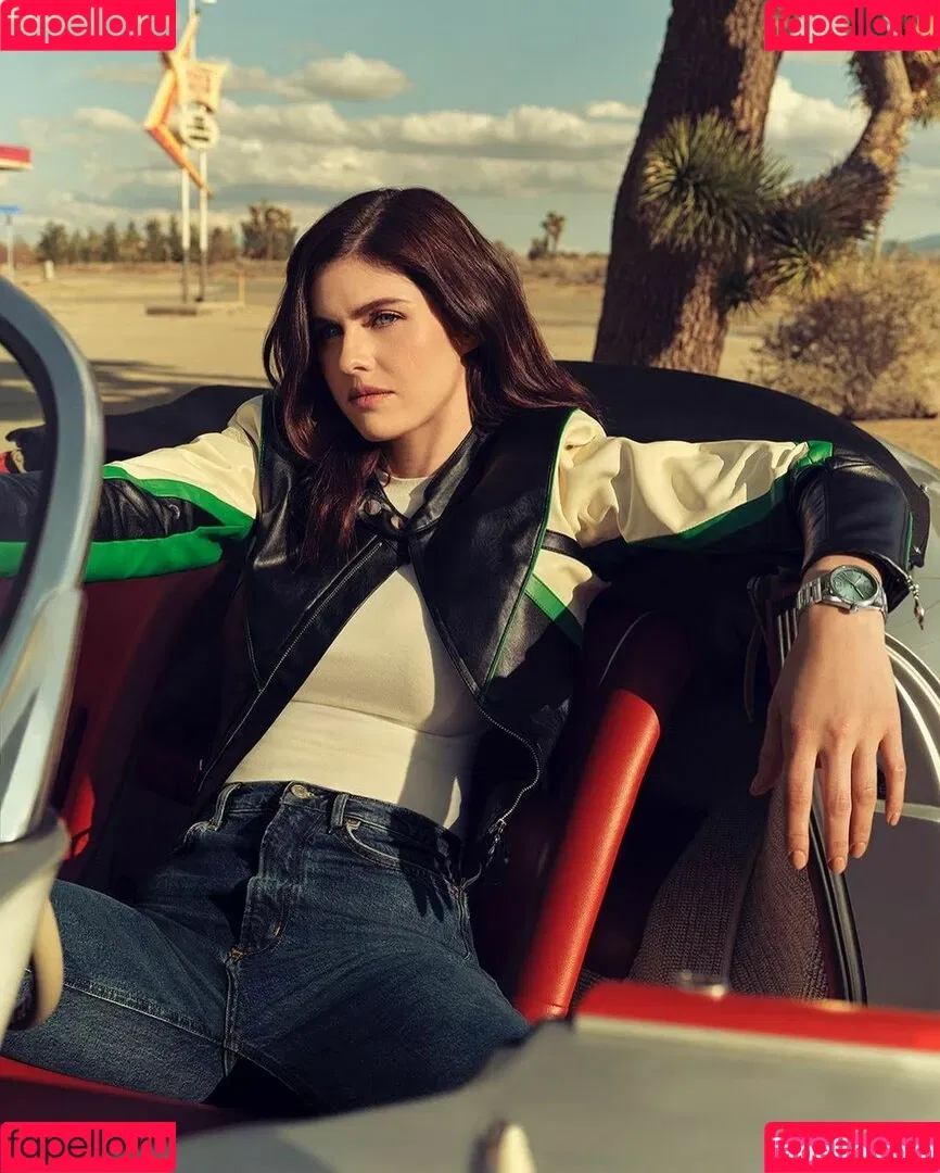 Alexandra Daddario / alexandradaddario Onlyfans Photo Gallery 
