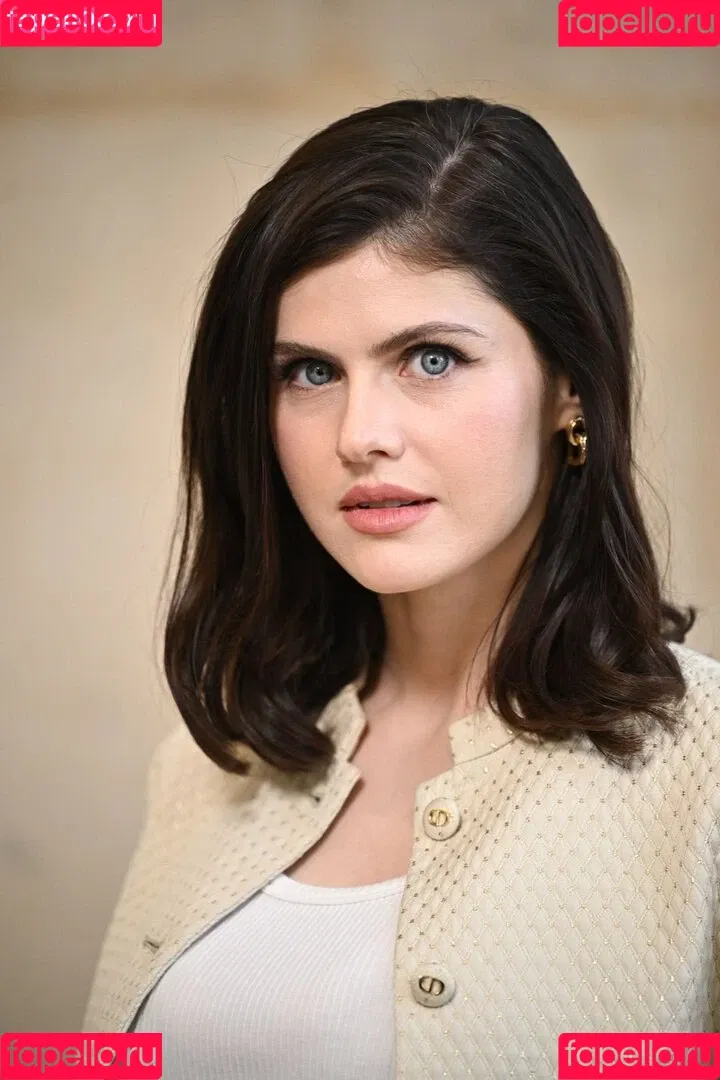 Alexandra Daddario / alexandradaddario Onlyfans Photo Gallery 