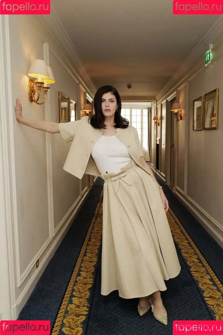 Alexandra Daddario / alexandradaddario Onlyfans Photo Gallery 