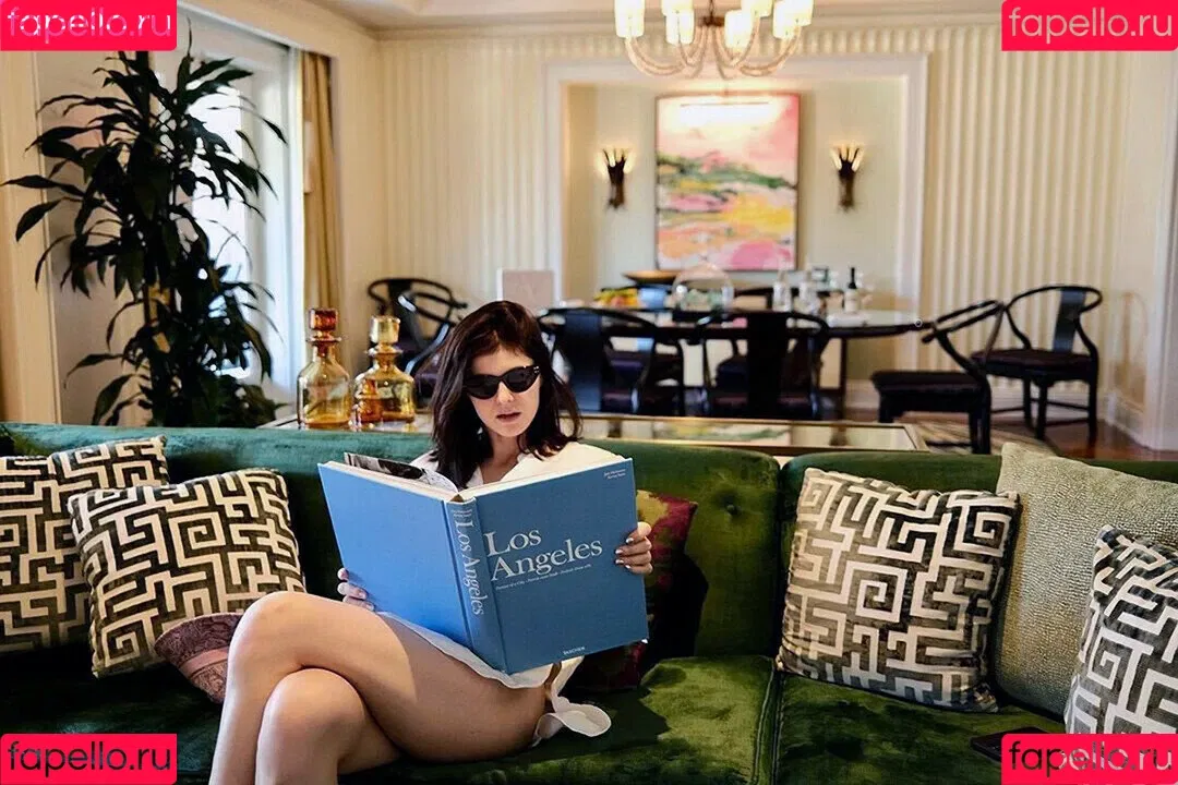 Alexandra Daddario / alexandradaddario Onlyfans Photo Gallery 