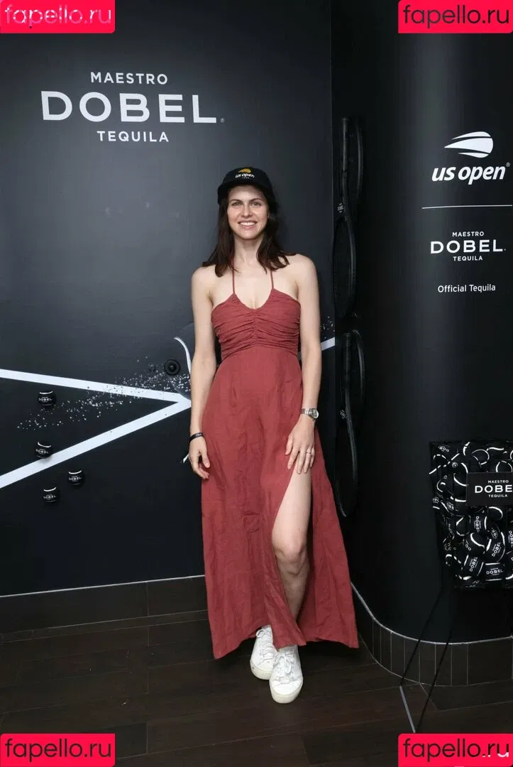 Alexandra Daddario / alexandradaddario Onlyfans Photo Gallery 
