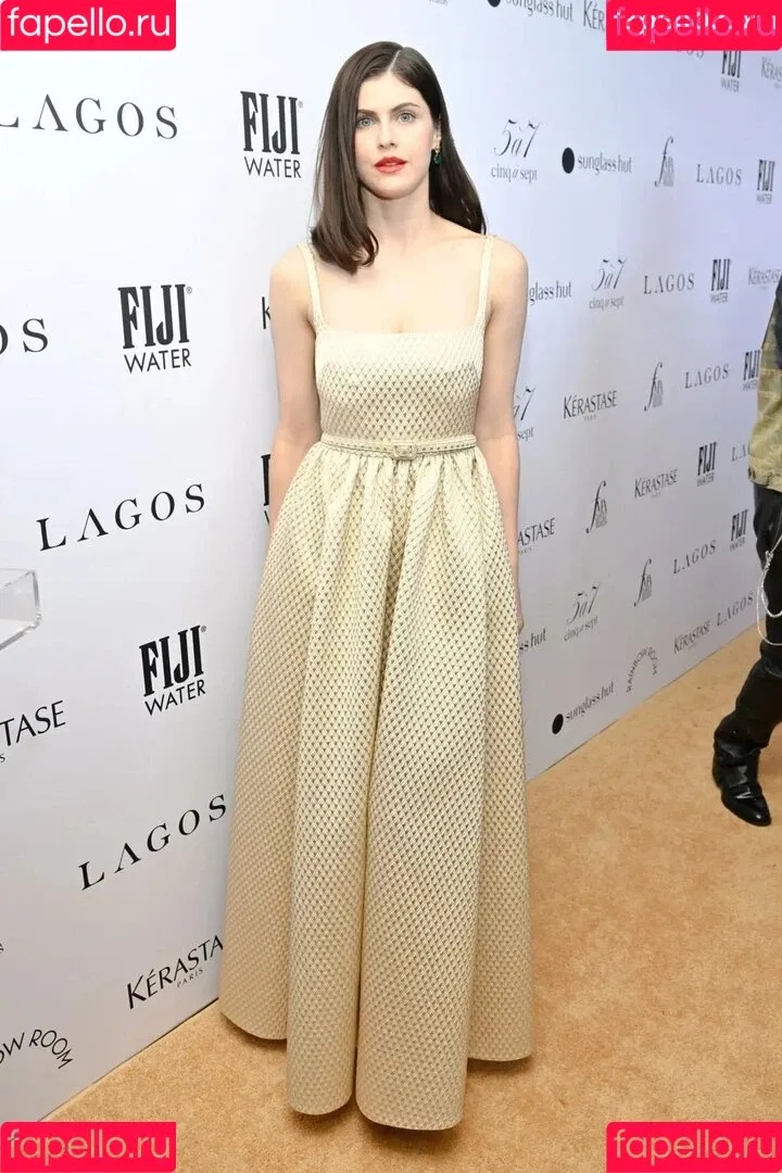Alexandra Daddario / alexandradaddario Onlyfans Photo Gallery 