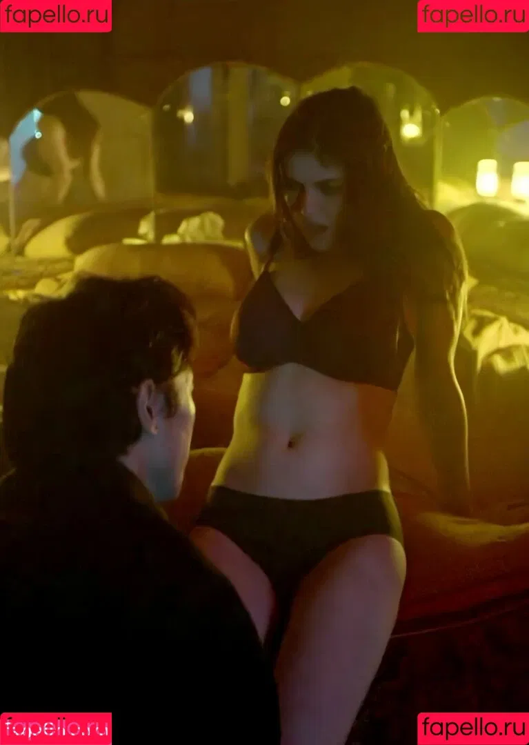 Alexandra Daddario / alexandradaddario Onlyfans Photo Gallery 