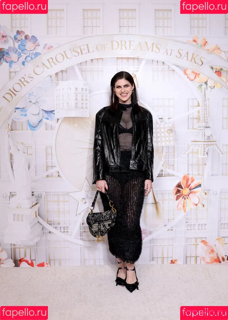 Alexandra Daddario / alexandradaddario Onlyfans Photo Gallery 