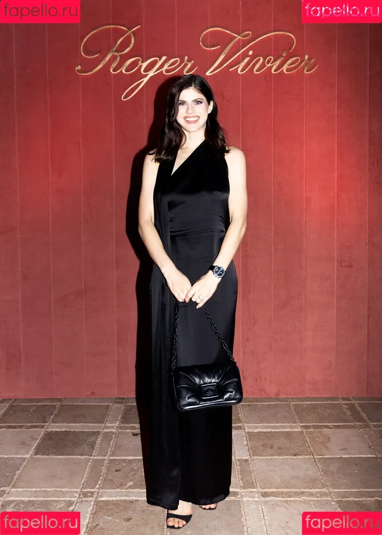 Alexandra Daddario / alexandradaddario Onlyfans Photo Gallery 