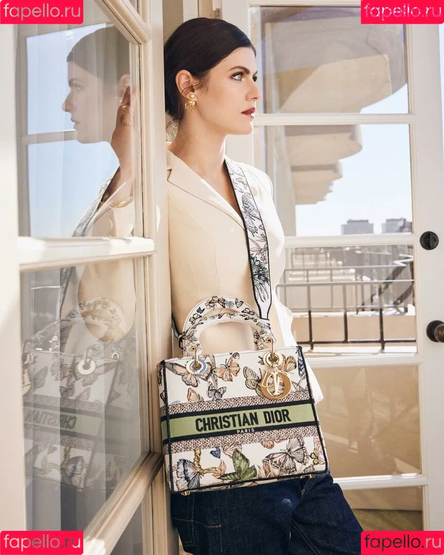 Alexandra Daddario / alexandradaddario Onlyfans Photo Gallery 