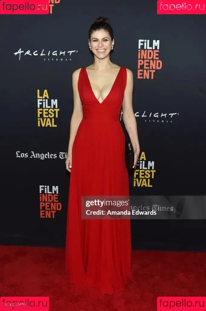 Alexandra Daddario / alexandradaddario Onlyfans Photo Gallery 