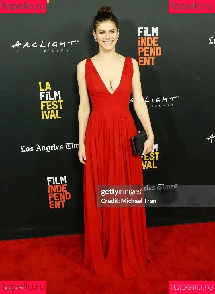 Alexandra Daddario / alexandradaddario Onlyfans Photo Gallery 