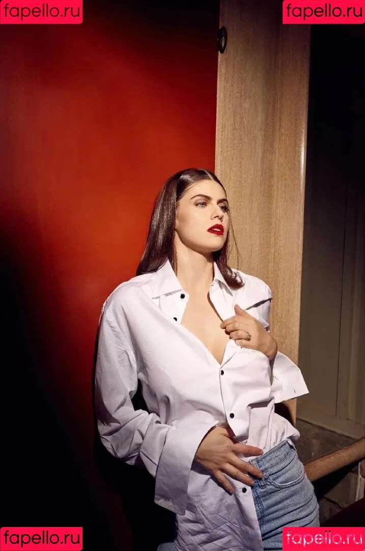 Alexandra Daddario / alexandradaddario Onlyfans Photo Gallery 