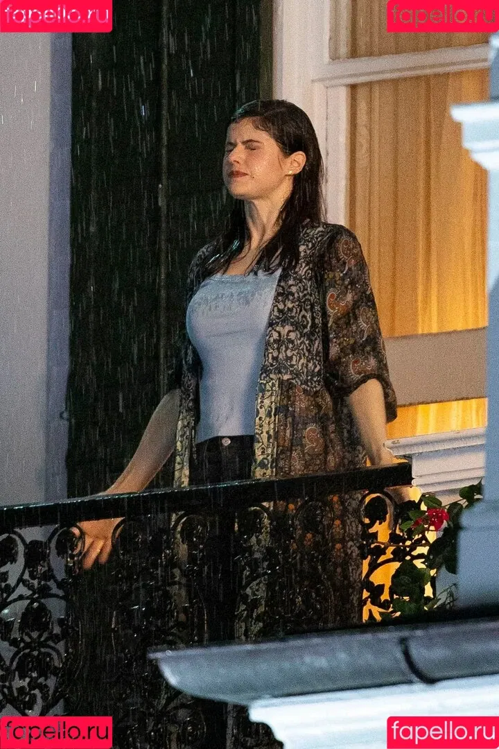 Alexandra Daddario / alexandradaddario Onlyfans Photo Gallery 