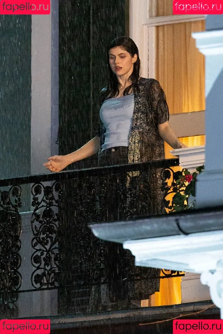 Alexandra Daddario / alexandradaddario Onlyfans Photo Gallery 