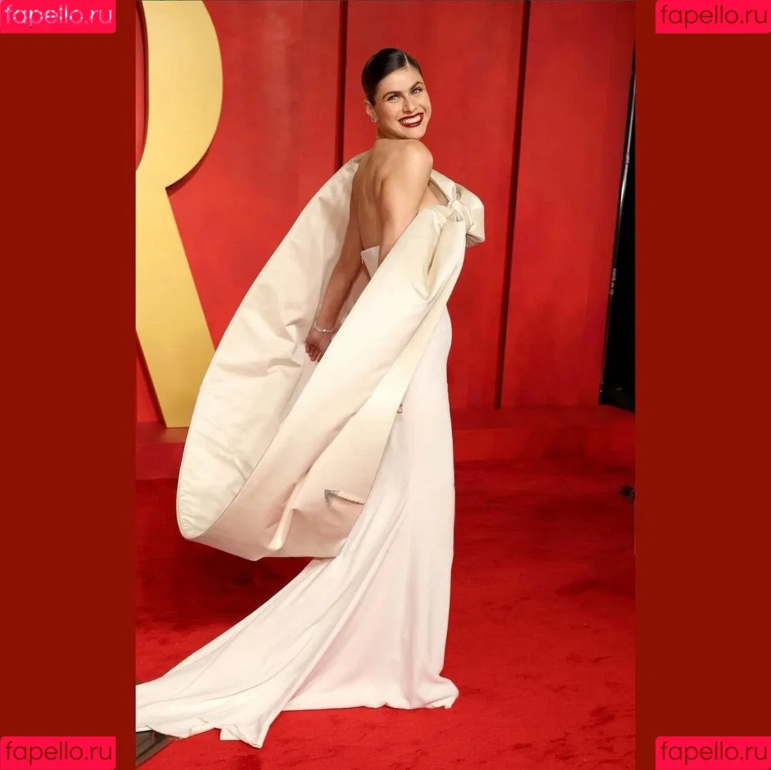 Alexandra Daddario / alexandradaddario Onlyfans Photo Gallery 
