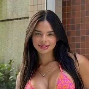 Isabella Duarte / belladtt Onlyfans Photo Gallery 