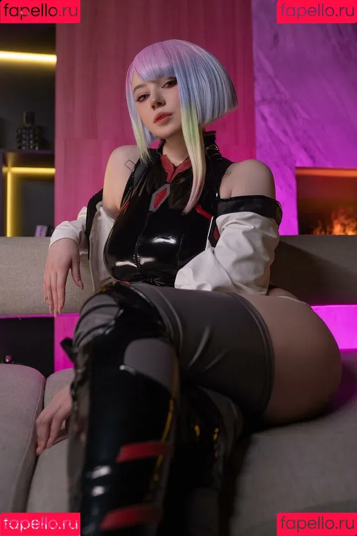 Alina Becker / AlinaBecker / abecker_cos / alina_becker / japp_leack Onlyfans Photo Gallery 