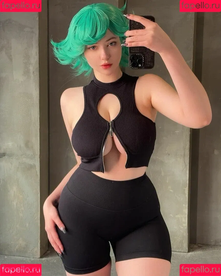 Alina Becker / AlinaBecker / abecker_cos / alina_becker / japp_leack Onlyfans Photo Gallery 