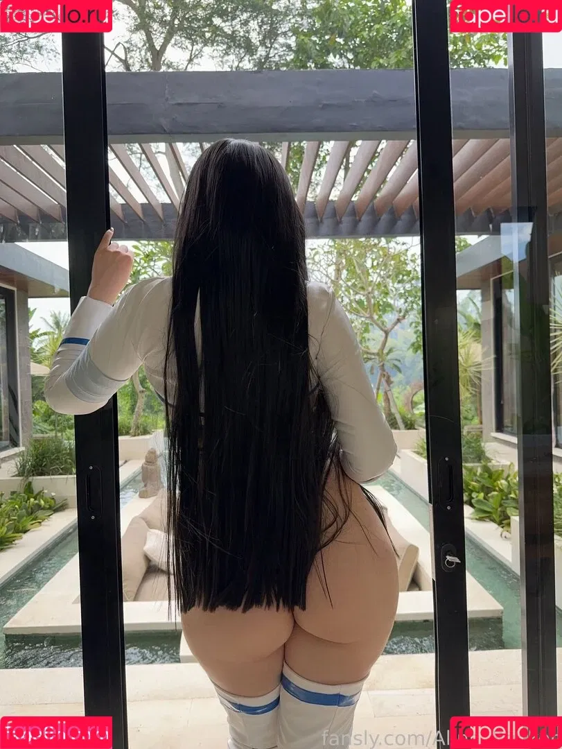 Alina Becker / AlinaBecker / abecker_cos / alina_becker / japp_leack Onlyfans Photo Gallery 
