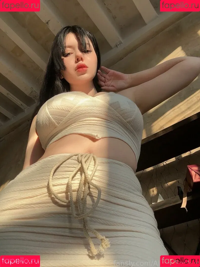 Alina Becker / AlinaBecker / abecker_cos / alina_becker / japp_leack Onlyfans Photo Gallery 